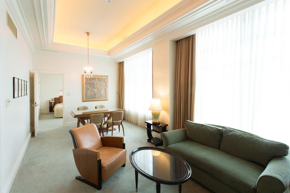 צ'יבה Hotel The Manhattan מראה חיצוני תמונה