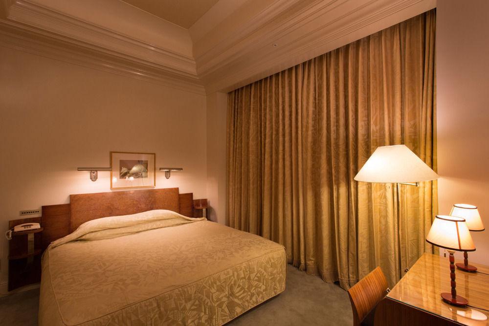 צ'יבה Hotel The Manhattan מראה חיצוני תמונה