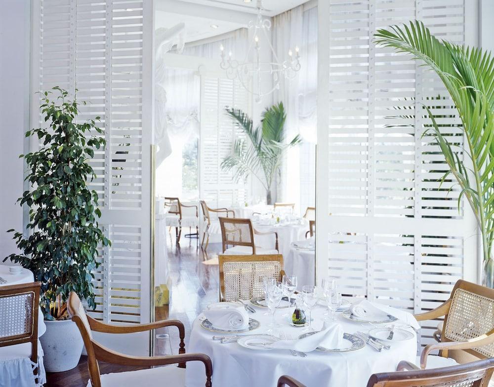 צ'יבה Hotel The Manhattan מראה חיצוני תמונה